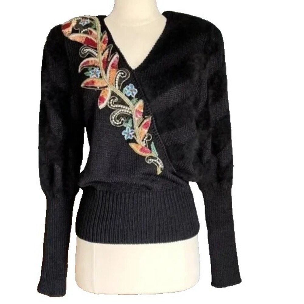 Vtg‎  Black Beaded V-neck Sweater Juliet Sleeve Shoulder Pads S